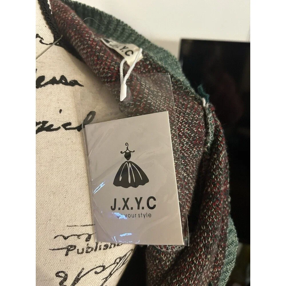 Cute NWT green and red floral-patterned square-neck cardigan - Picture 5 of 6